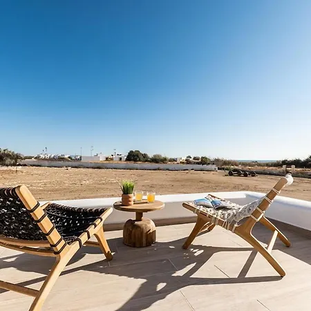 Ruby Of Naxos Residences *